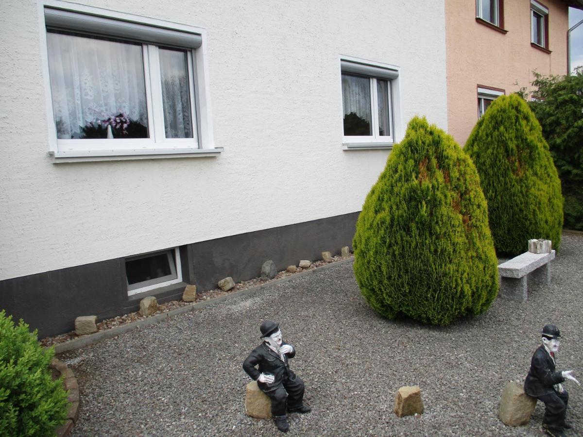 Ferienwohnung In Hameln Am Wald Hamelin Exterior foto